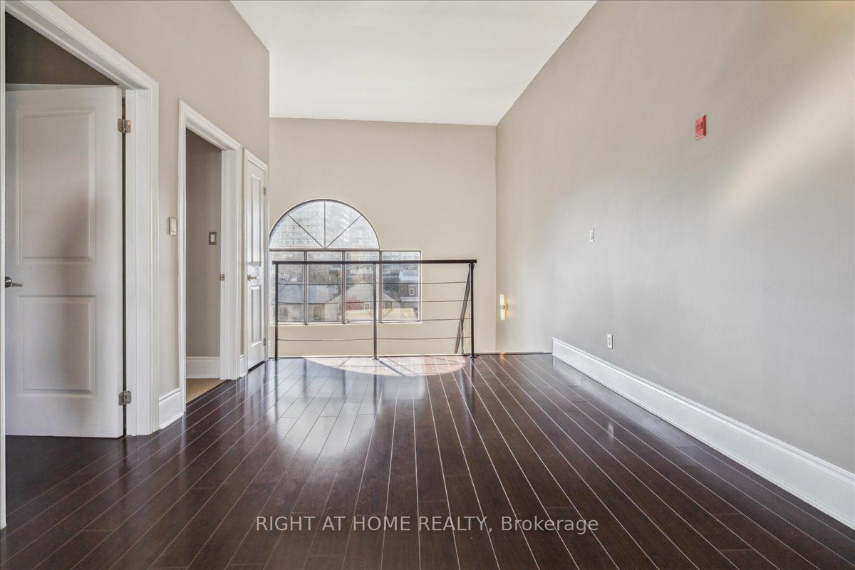 80 King William Street 402 Property Photo 20