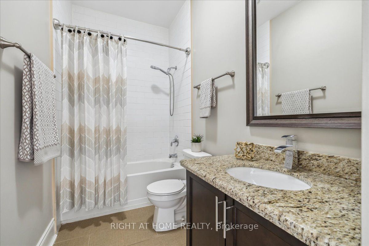 80 King William Street 402 Property Photo 21