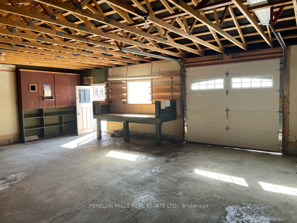 38 Oak Street Property Photo 7
