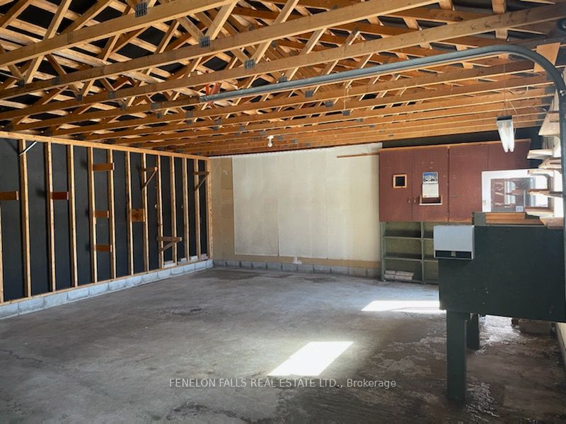 38 Oak Street Property Photo 8
