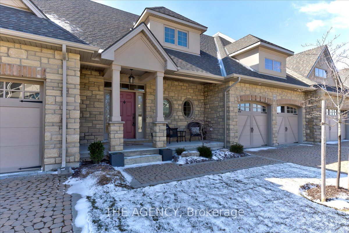 5 Wood Haven Drive 302 Property Photo 1