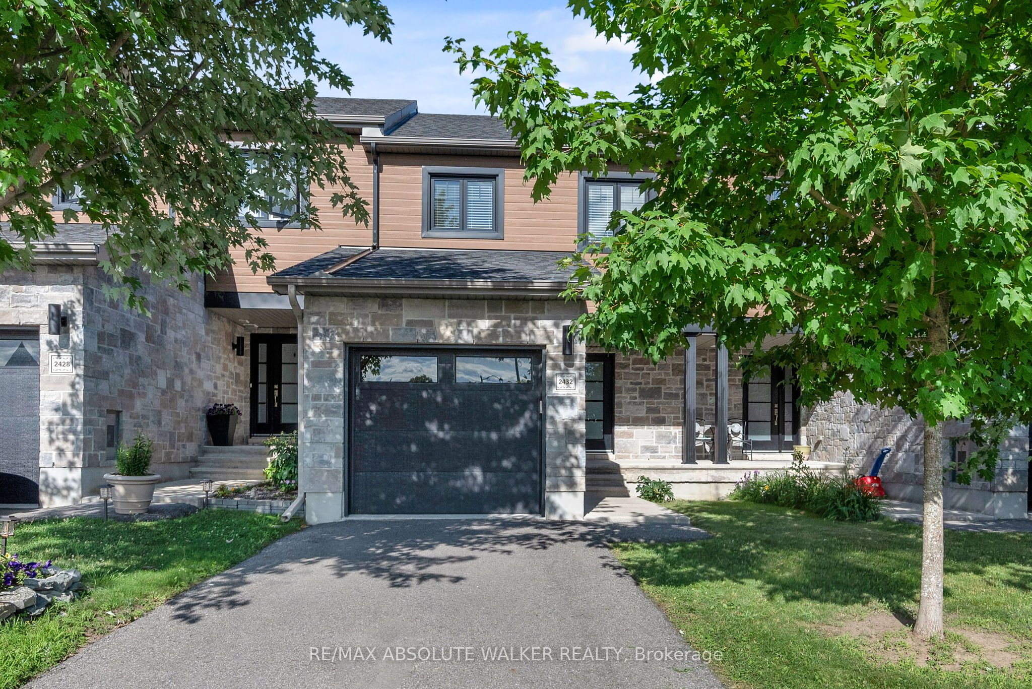 2432 Marble Crescent Property Photo 1
