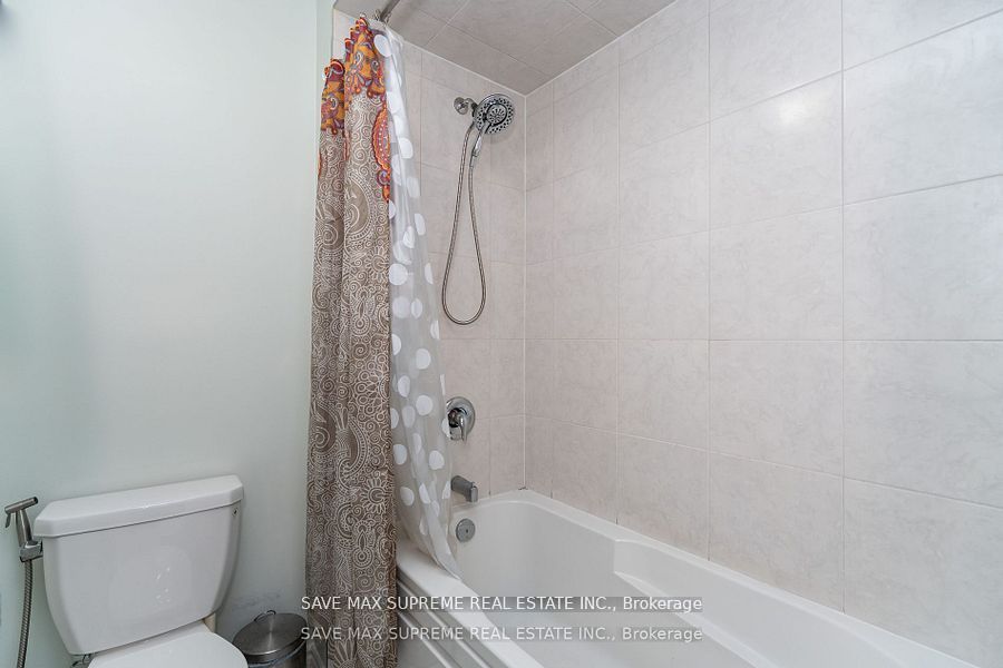 32 Sleeth Street Property Photo 27