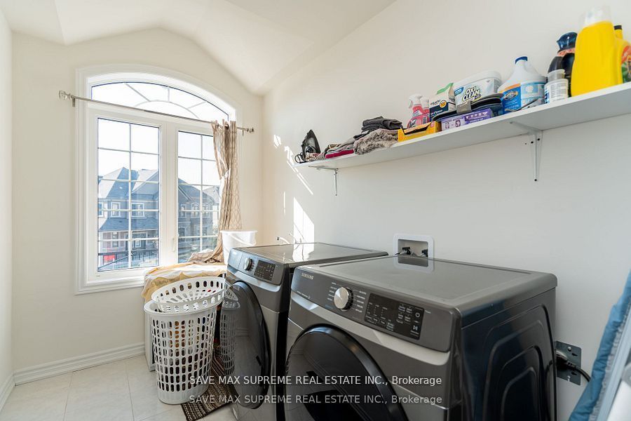 32 Sleeth Street Property Photo 34