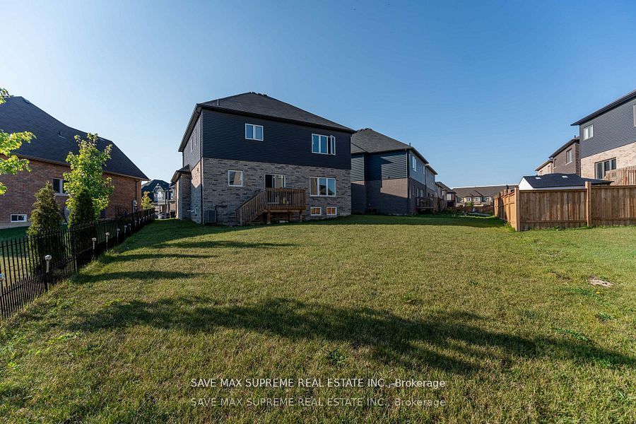 32 Sleeth Street Property Photo 35