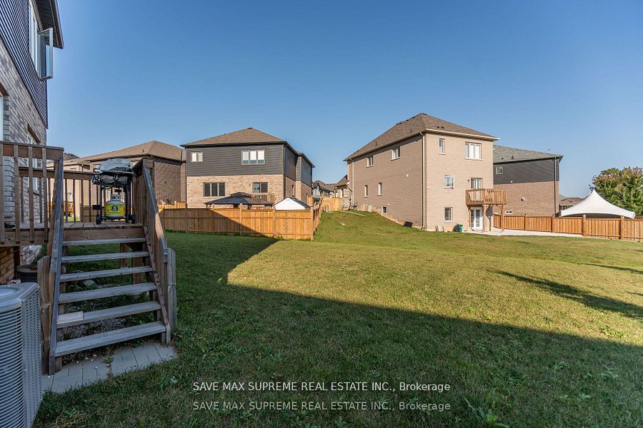 32 Sleeth Street Property Photo 36