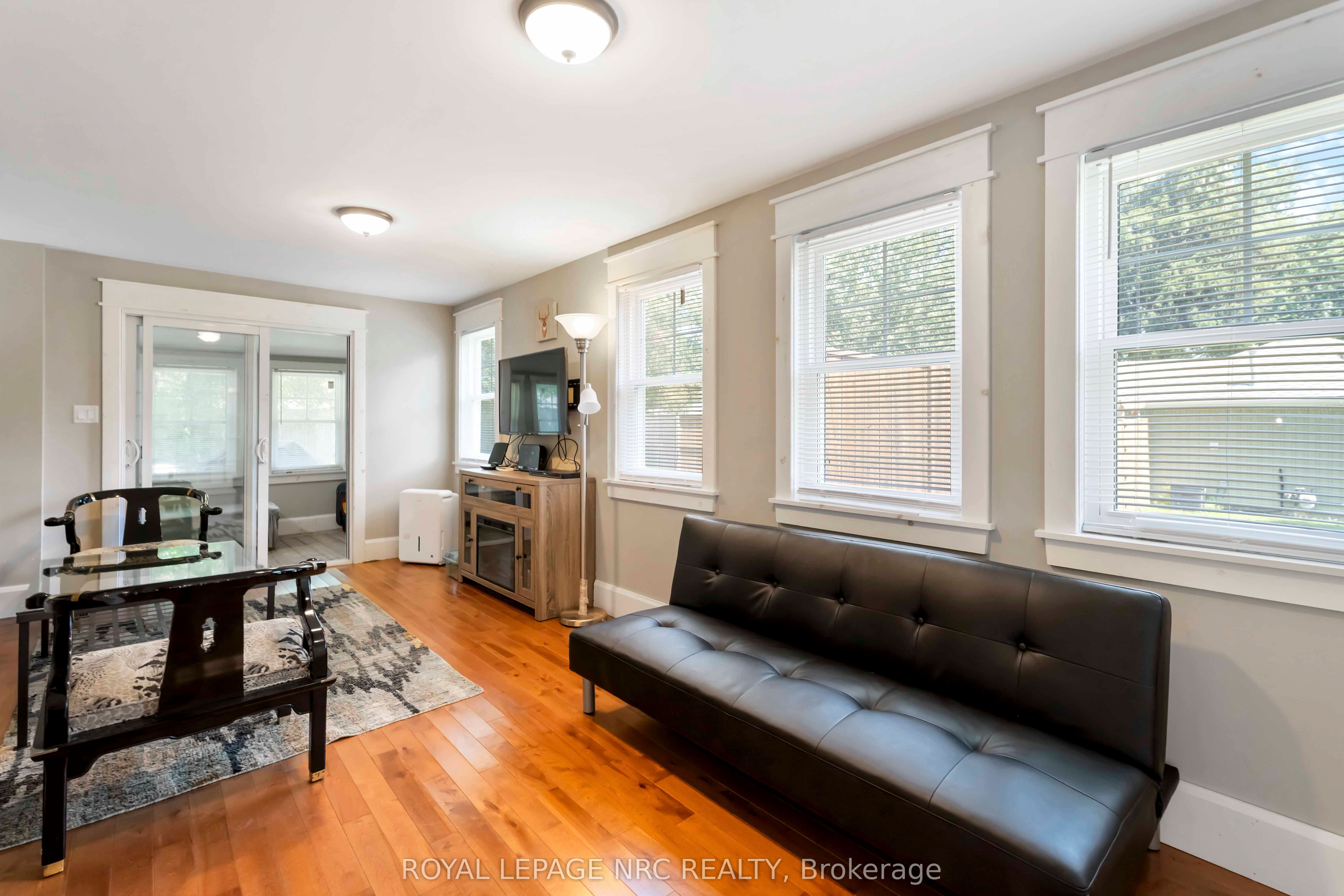 3242 Riselay Avenue Property Photo 7