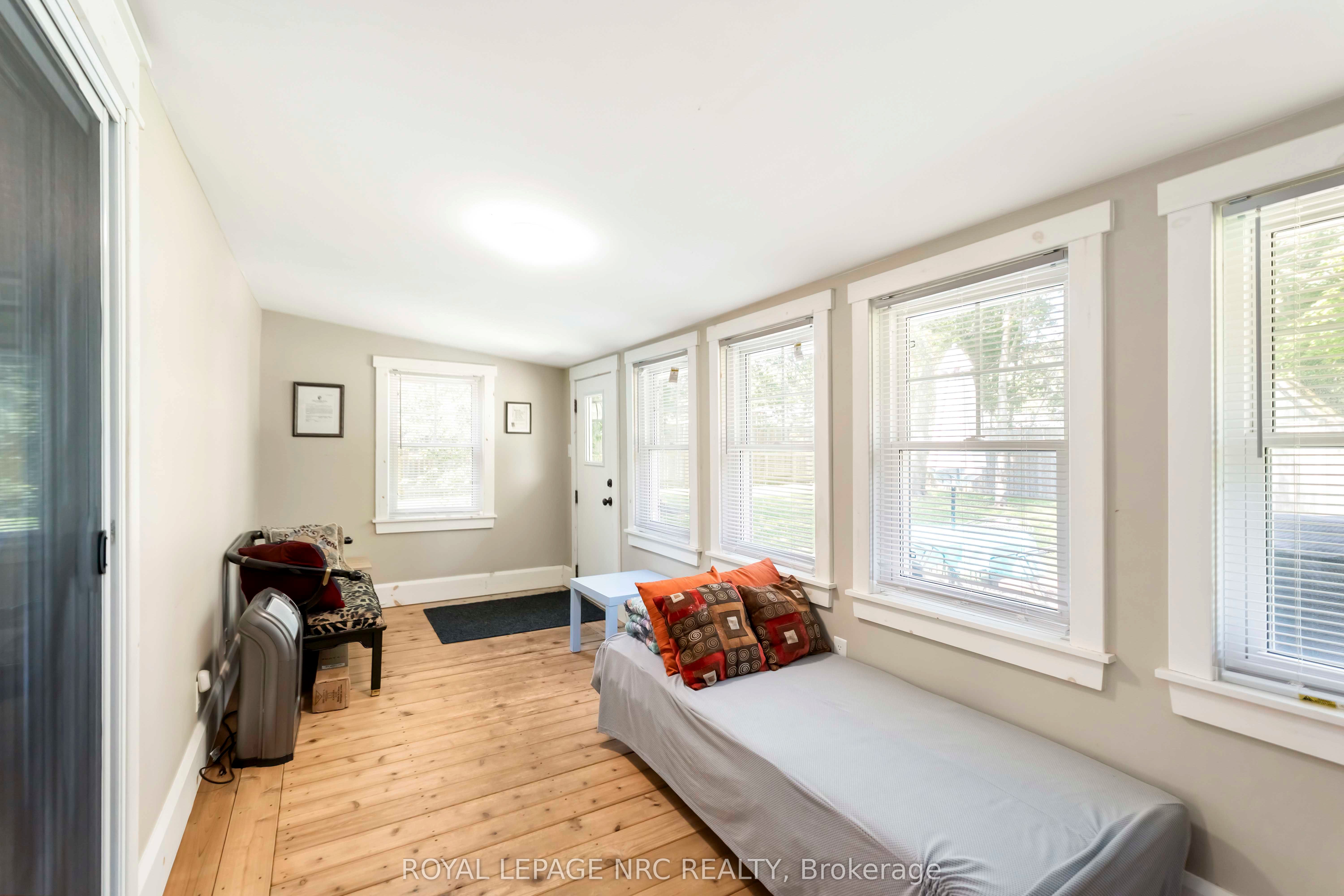 3242 Riselay Avenue Property Photo 8