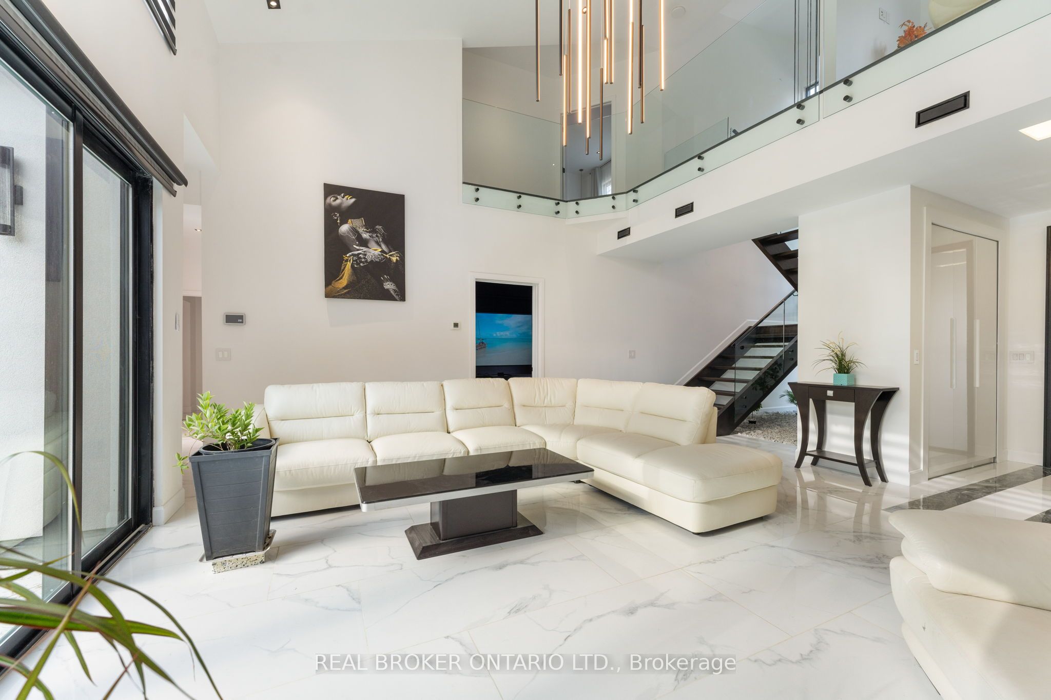 6 Campbell Farm Road Property Photo 8