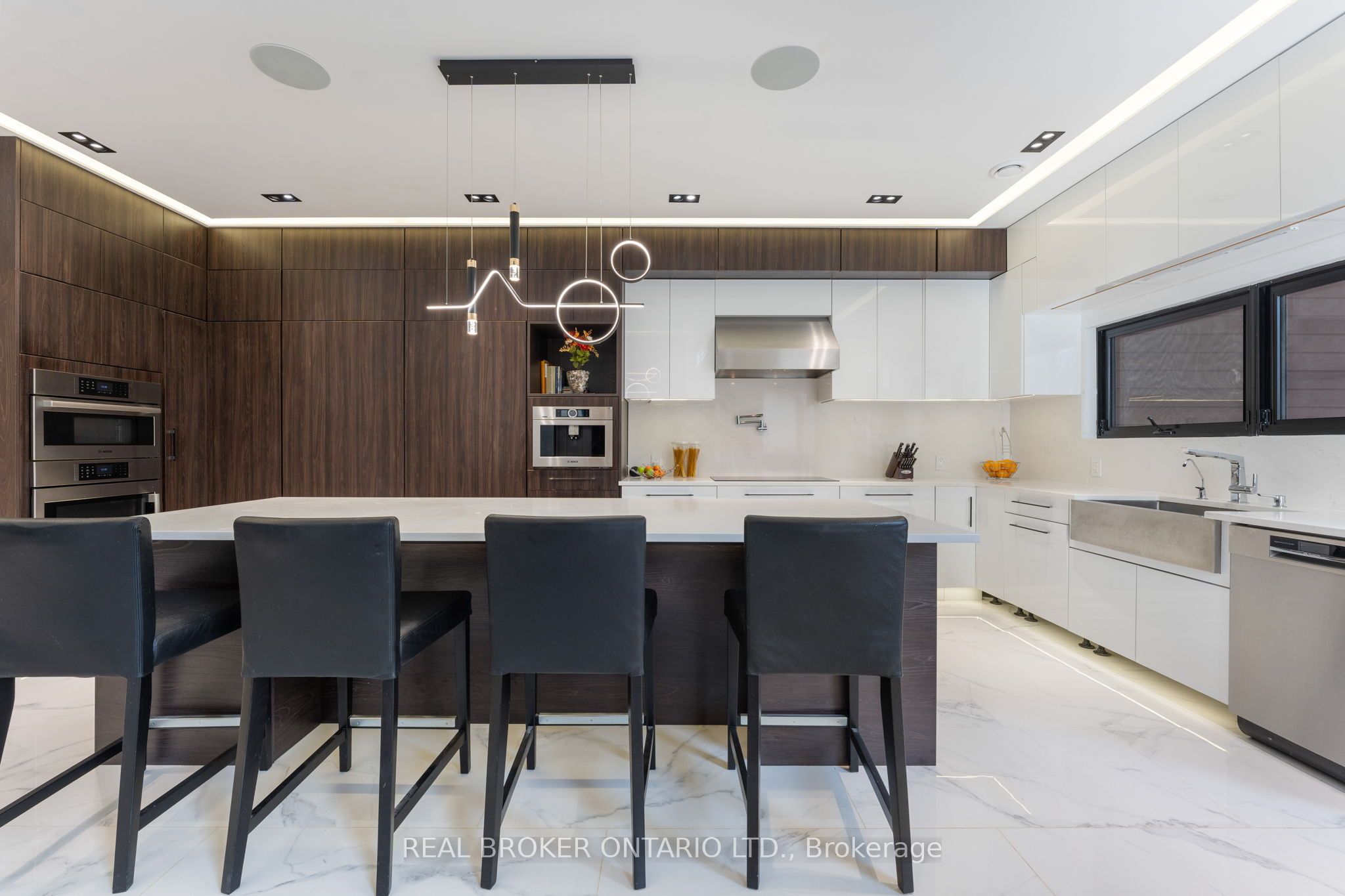 6 Campbell Farm Road Property Photo 12