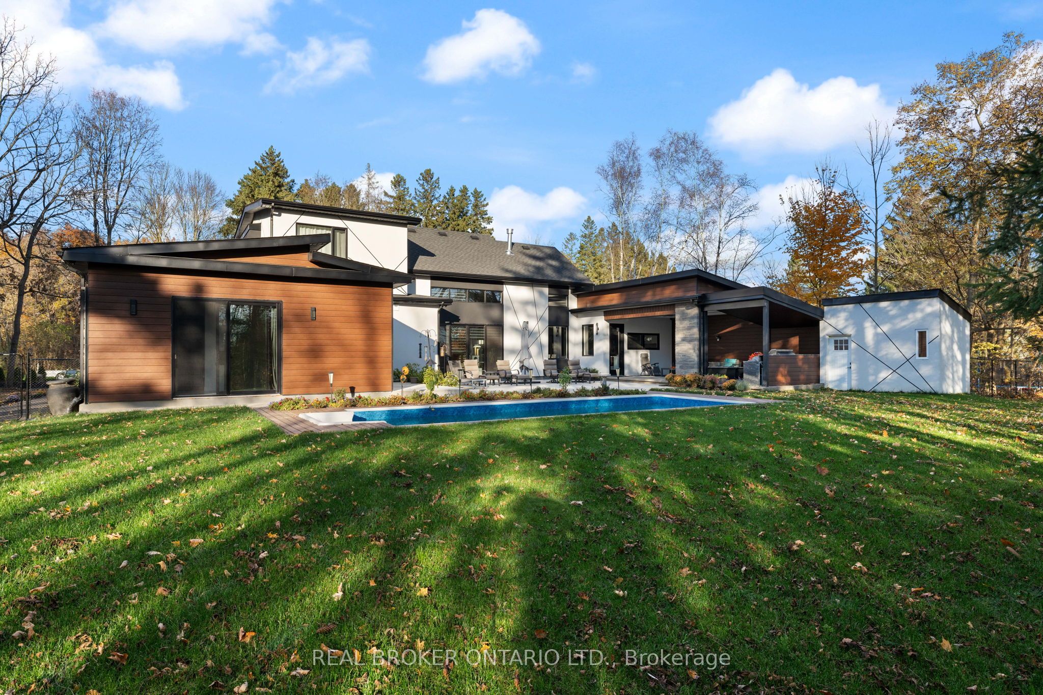 6 Campbell Farm Road Property Photo 48