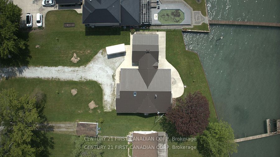 3875 St Clair Pkwy Property Photo 13