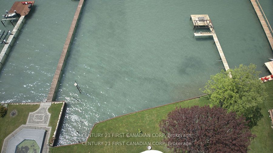 3875 St Clair Pkwy Property Photo 14
