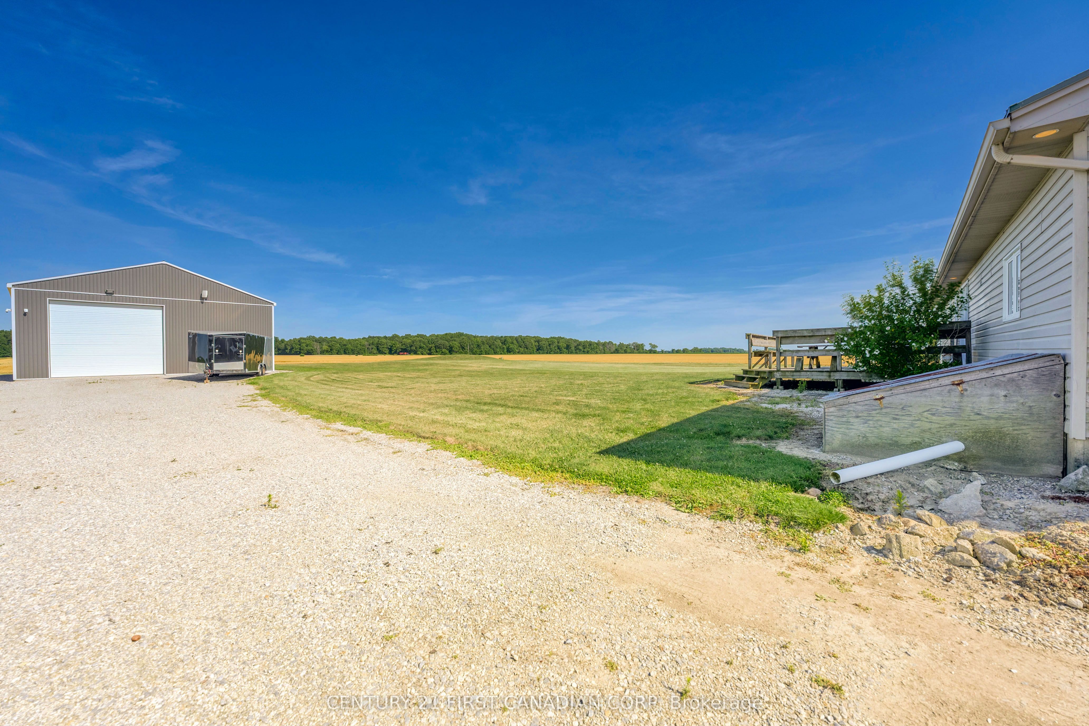 726 Gould Road Property Photo 4