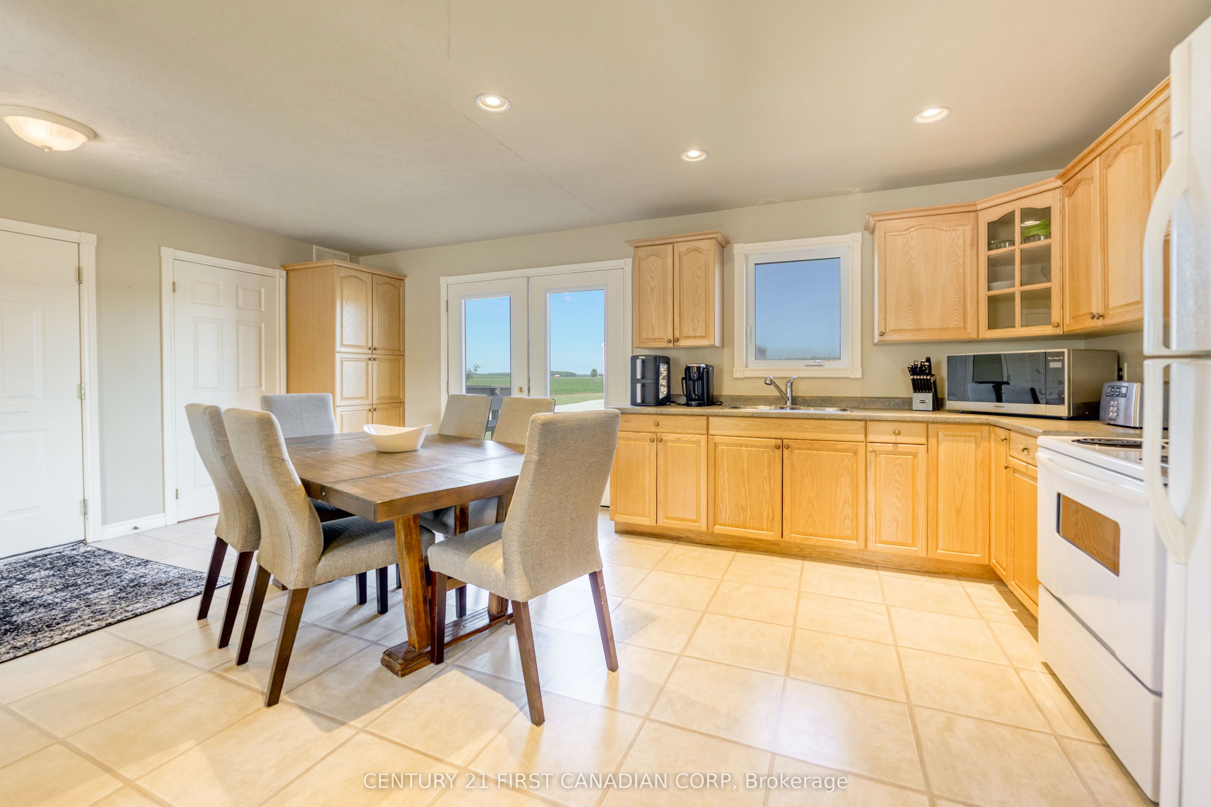 726 Gould Road Property Photo 19