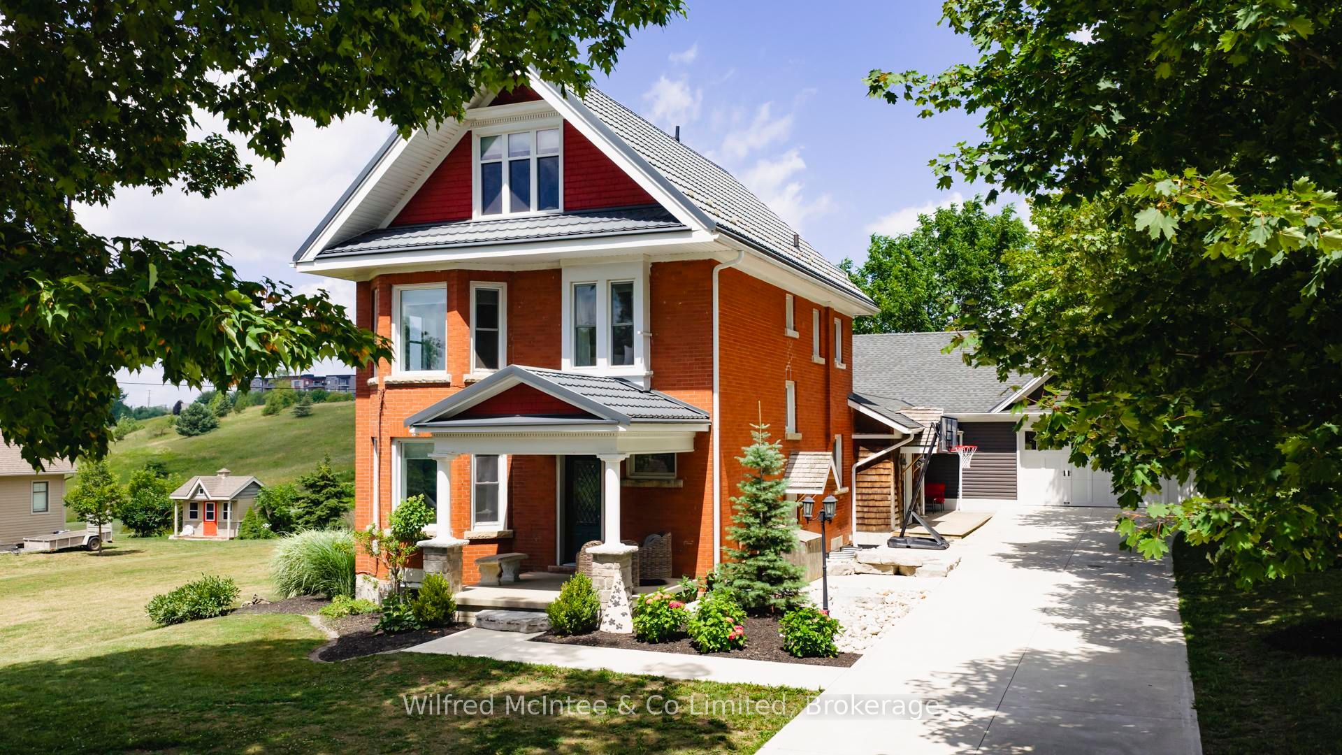 938 Old Durham Road Property Photo 1