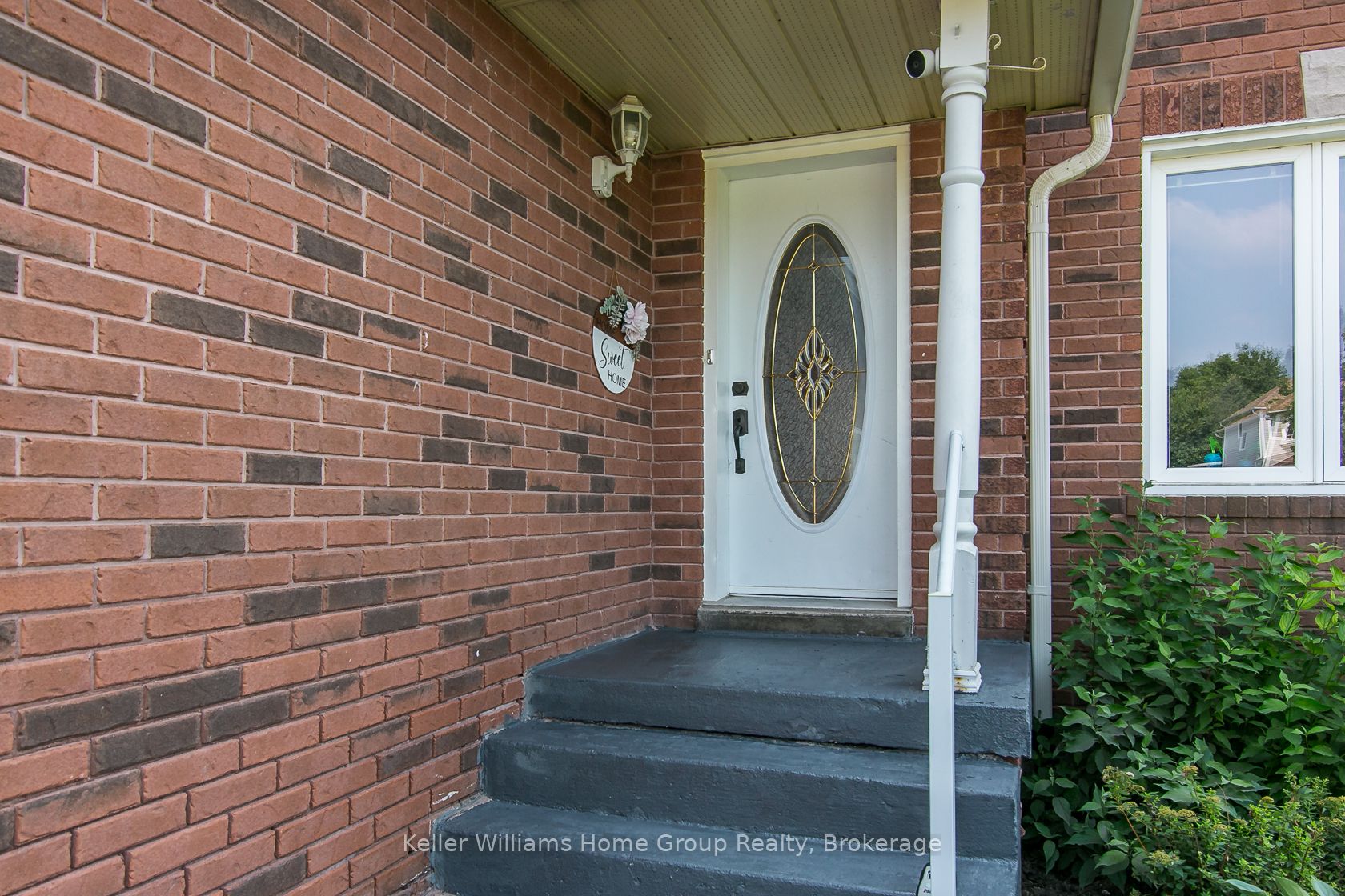 334 Christopher Drive Property Photo 2