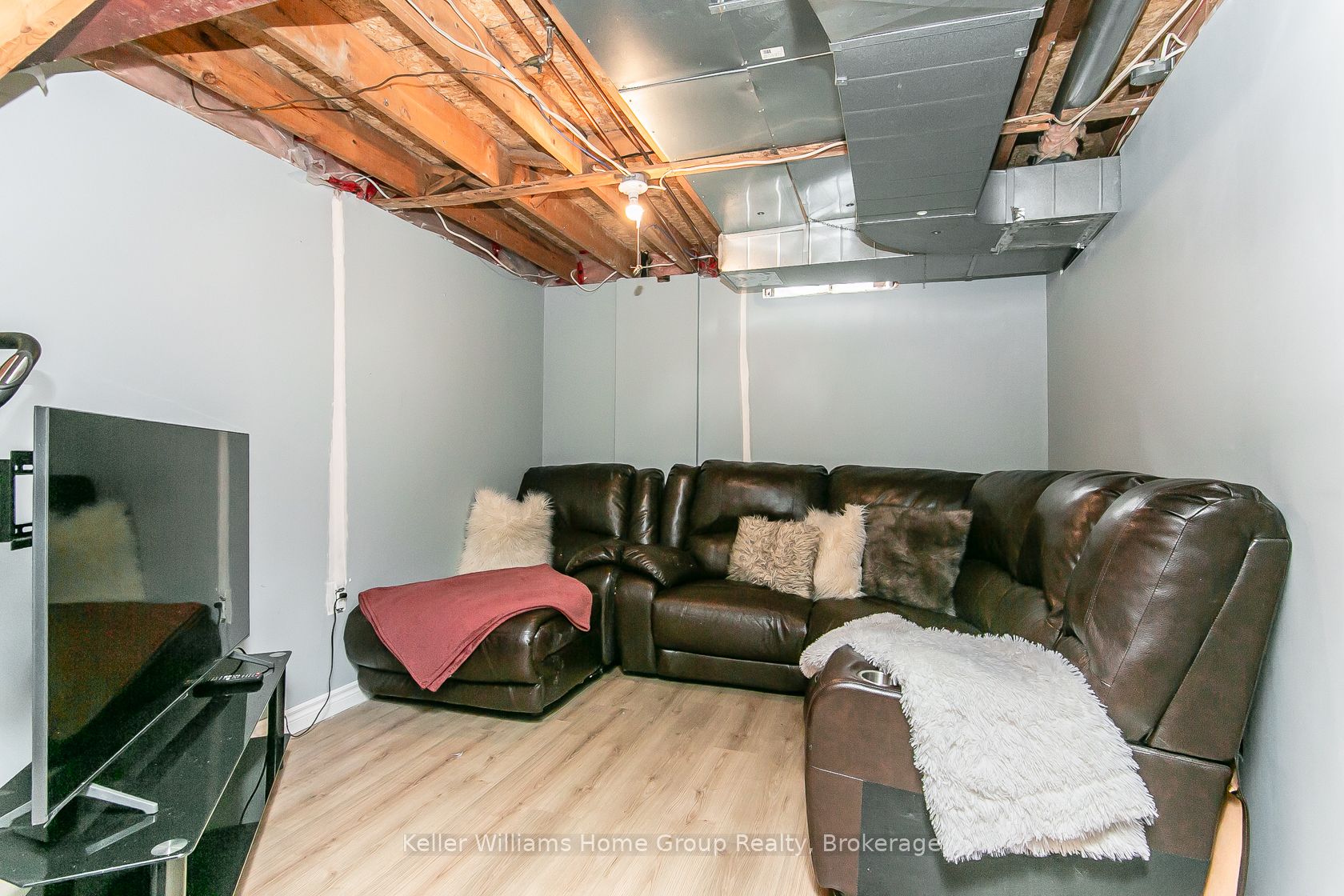 334 Christopher Drive Property Photo 32