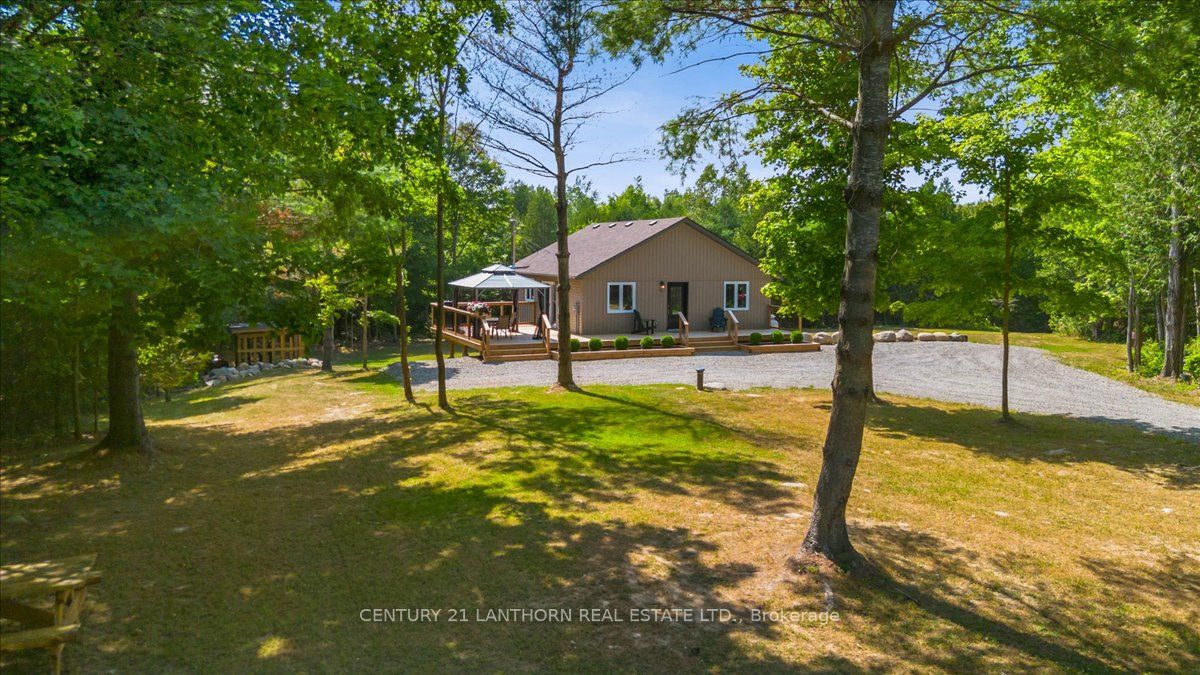 101 Thompson Road Property Photo 2