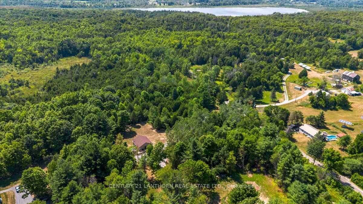 101 Thompson Road Property Photo 3