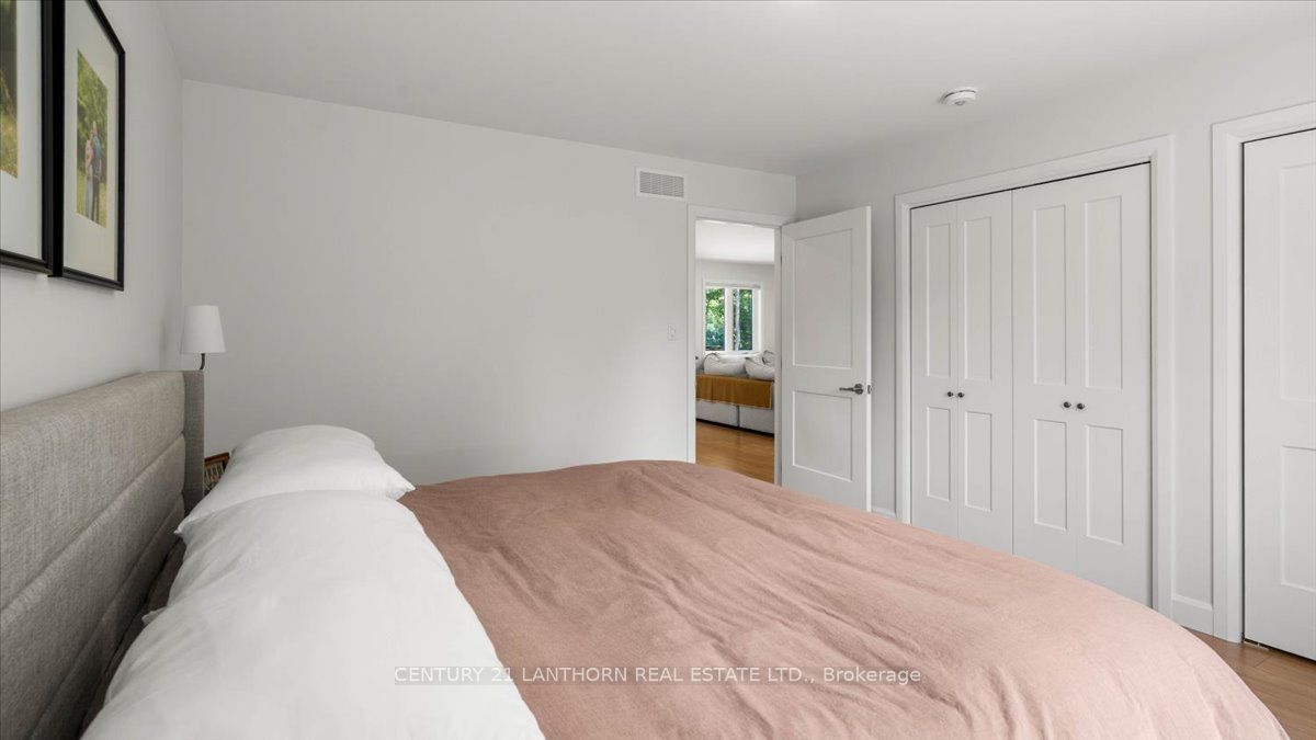 101 Thompson Road Property Photo 18