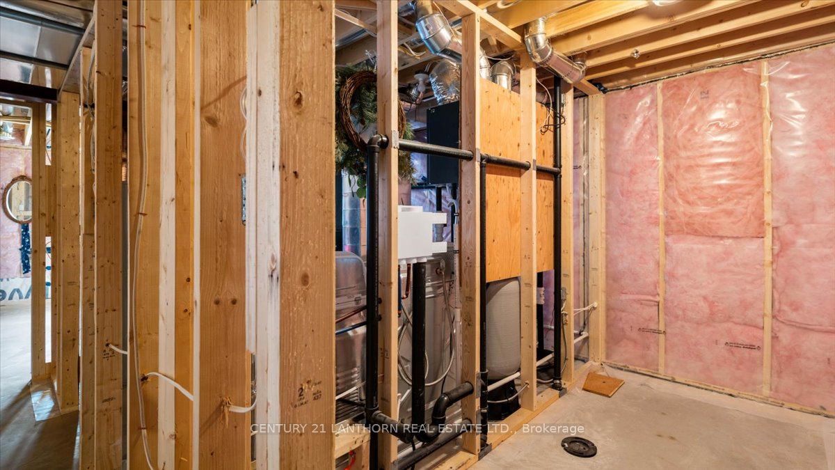 101 Thompson Road Property Photo 27