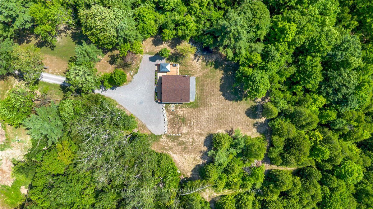 101 Thompson Road Property Photo 39