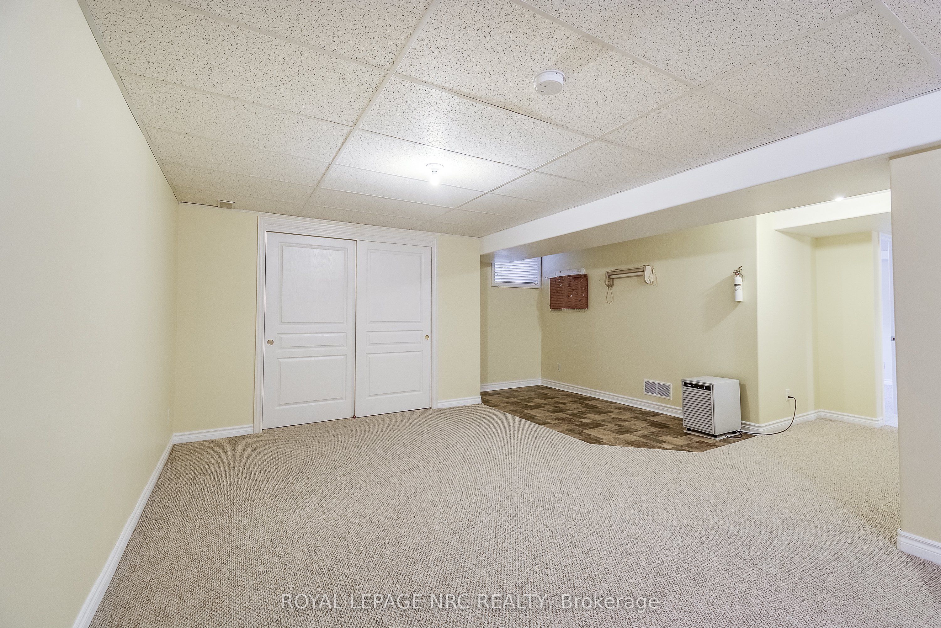 92 Loretta Drive 12 Property Photo 23
