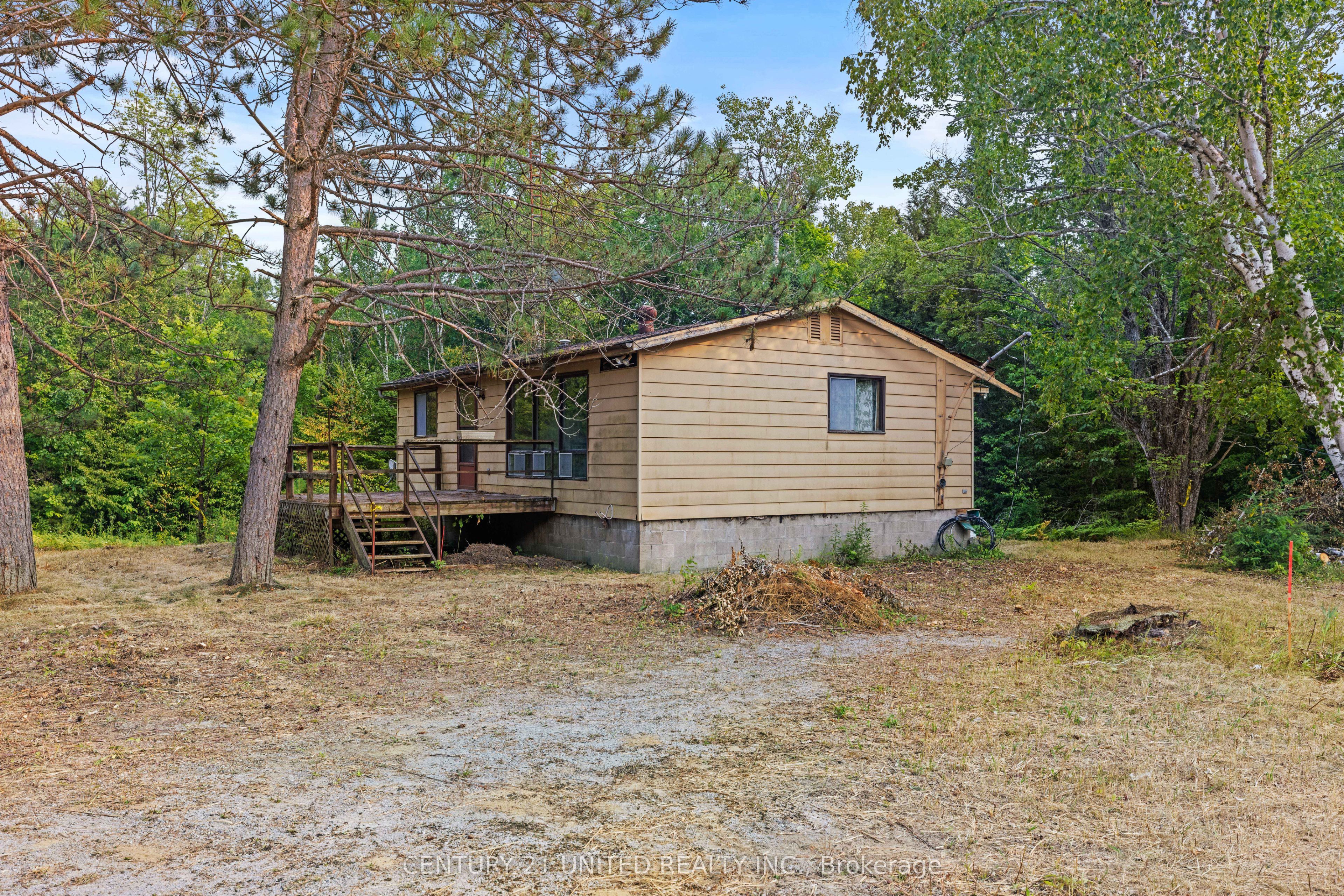 2039 County Road 620 Property Photo 13