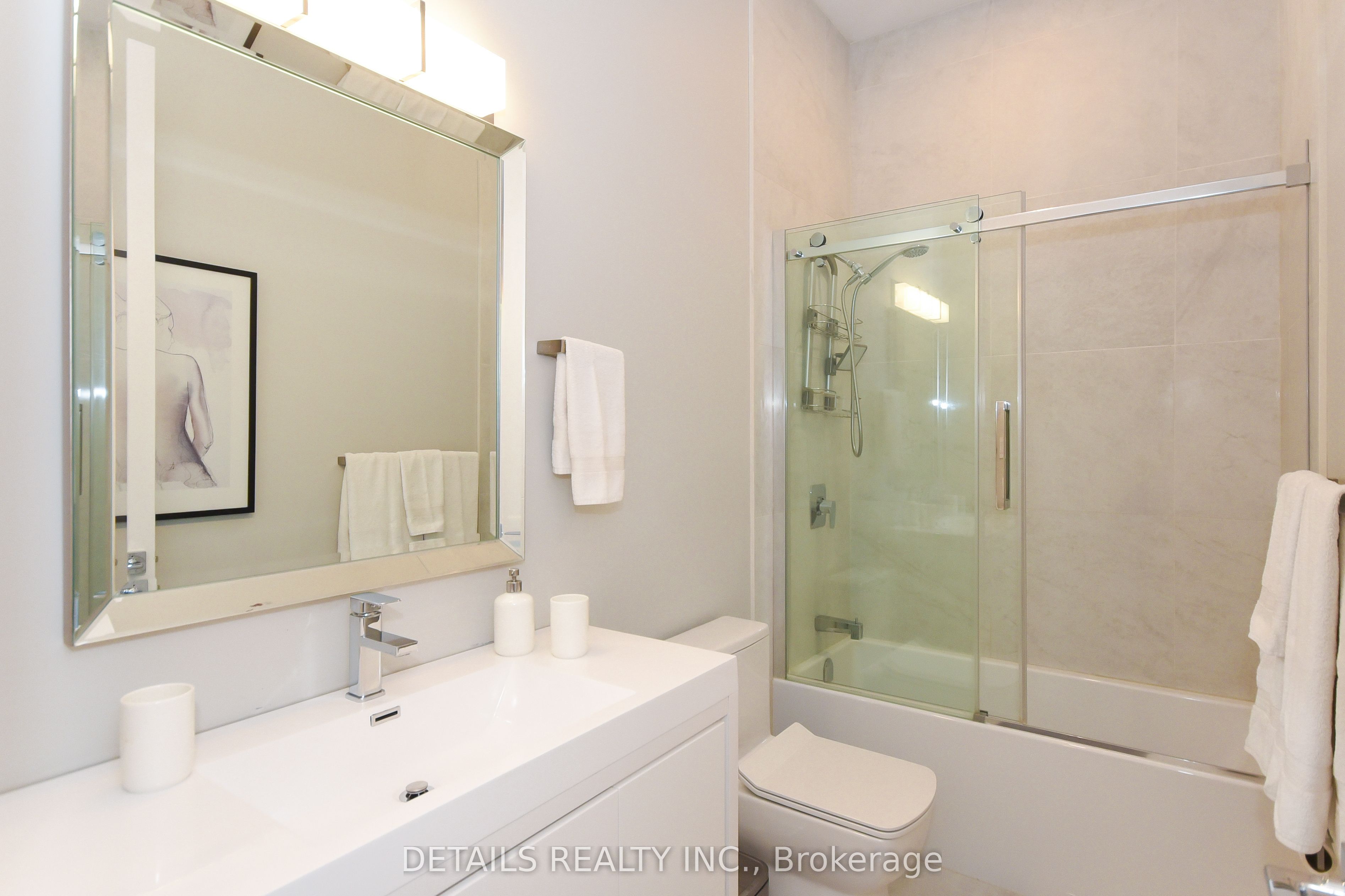 44c Byron Avenue Property Photo 39
