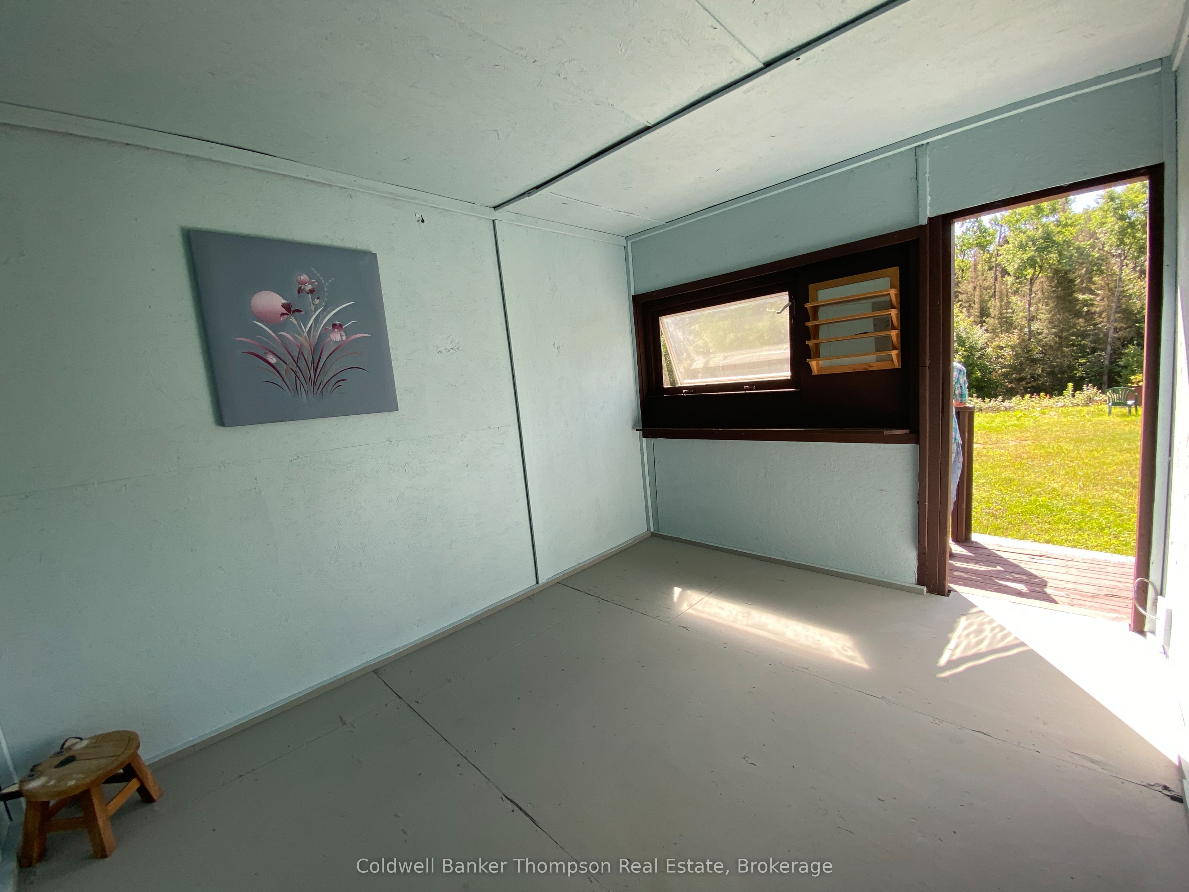127 Chrest Drive Property Photo 7