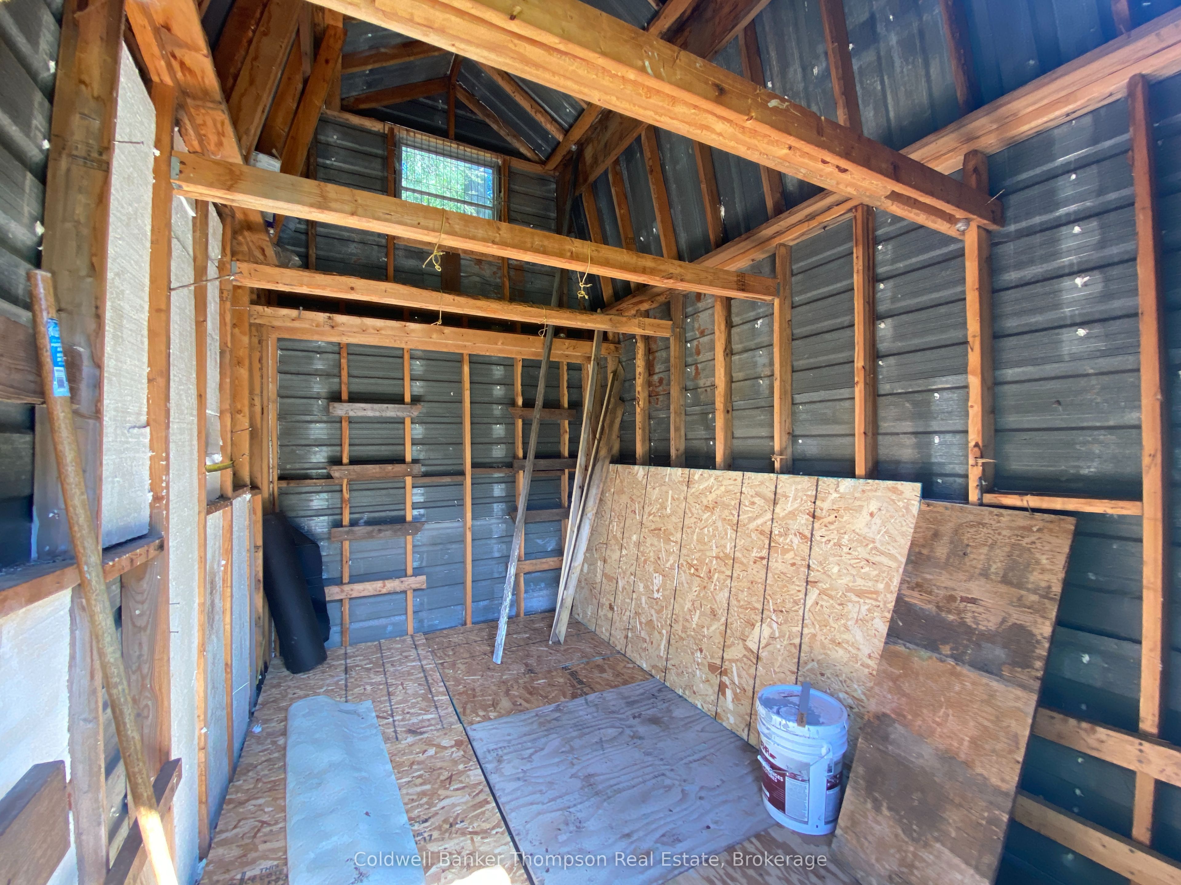 127 Chrest Drive Property Photo 9