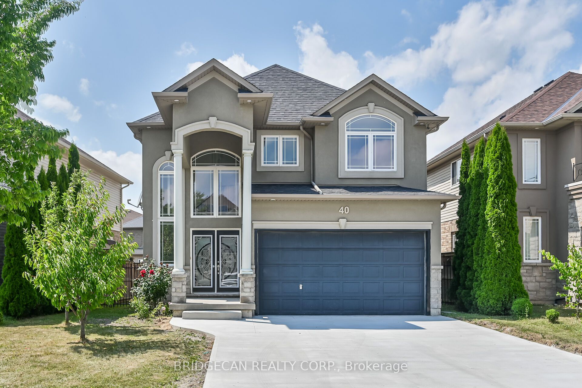 40 Davinci Boulevard Property Photo 1
