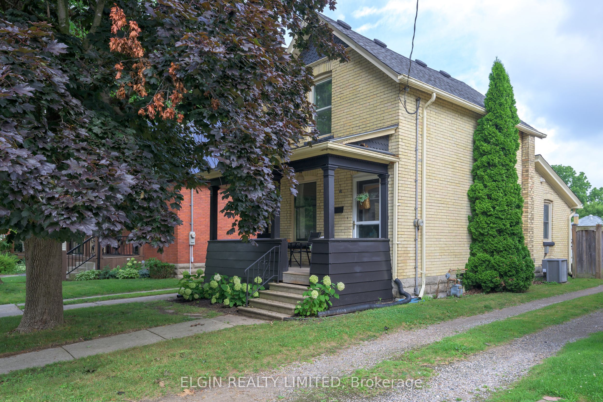 24 Maple Street Property Photo 1