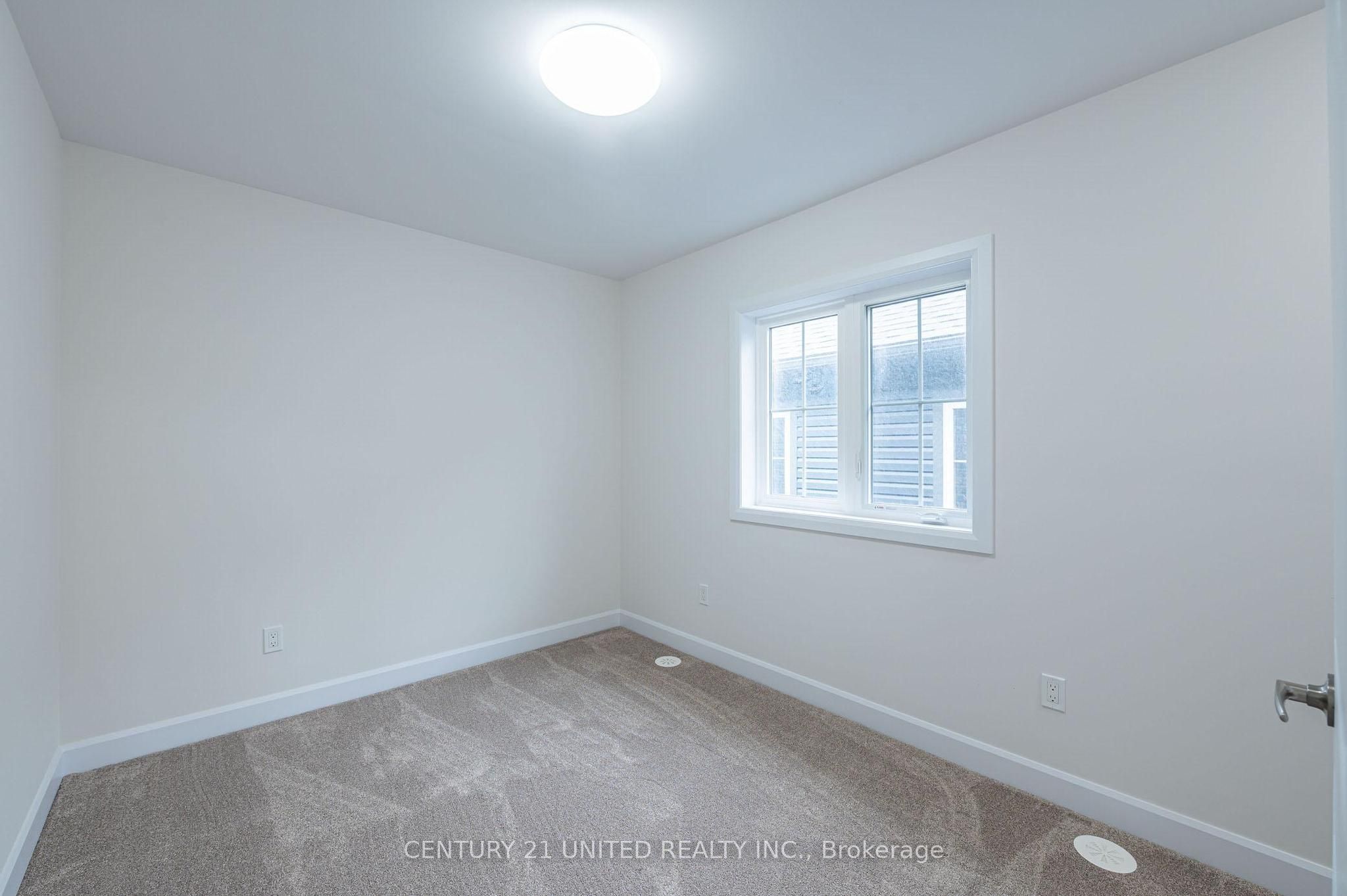 311 Mullighan Gardens Property Photo 23