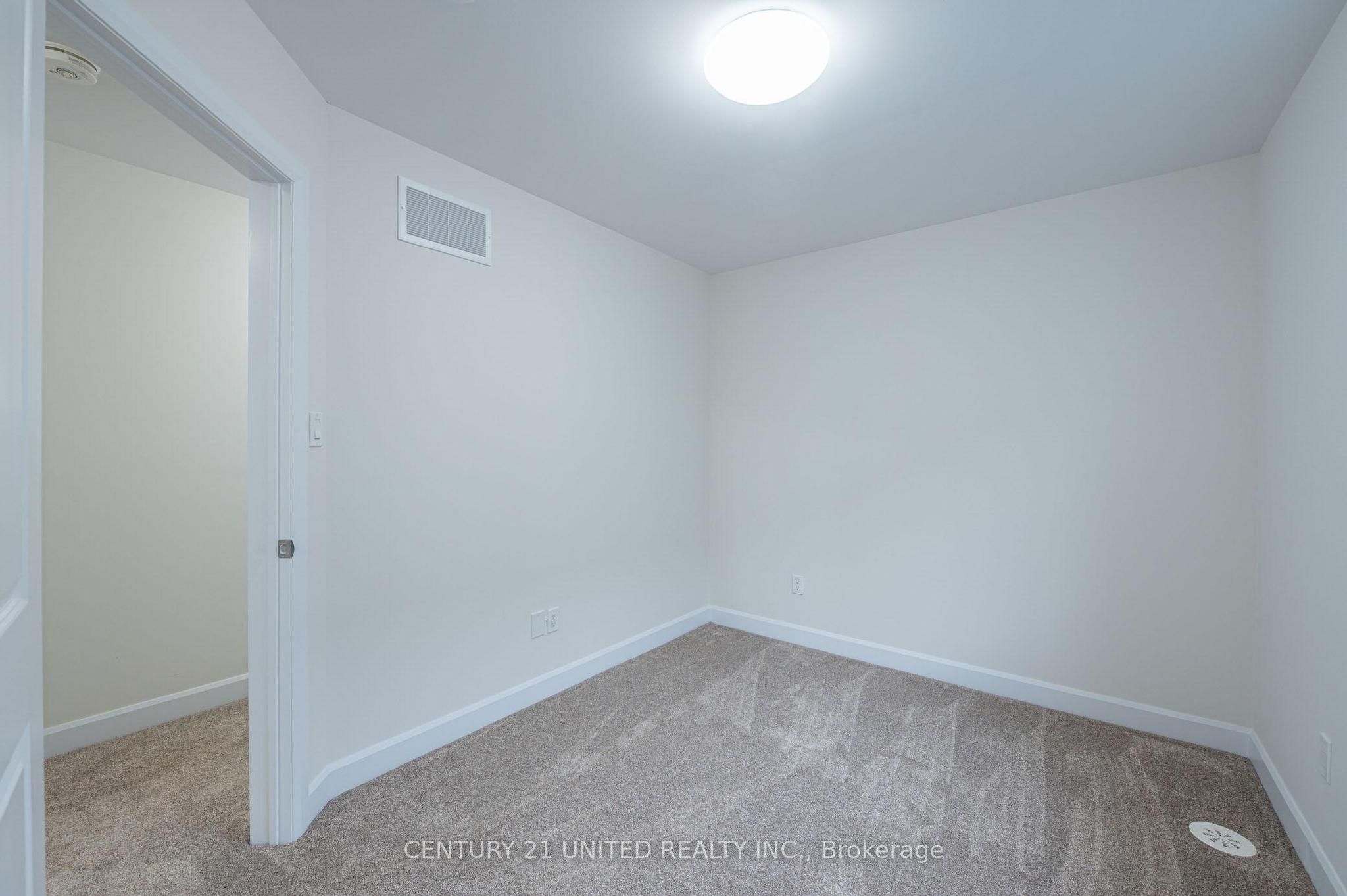 311 Mullighan Gardens Property Photo 25