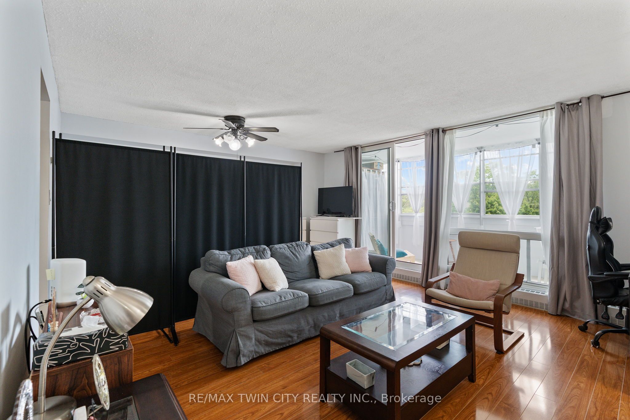 225 Harvard Place Avenue E 611 Property Photo 12