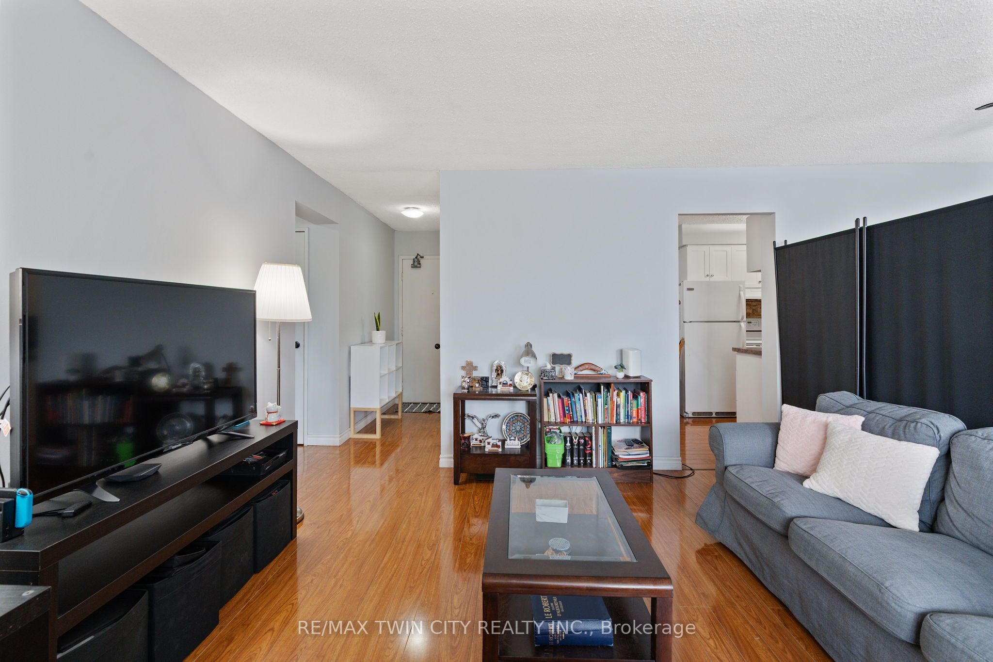 225 Harvard Place Avenue E 611 Property Photo 16