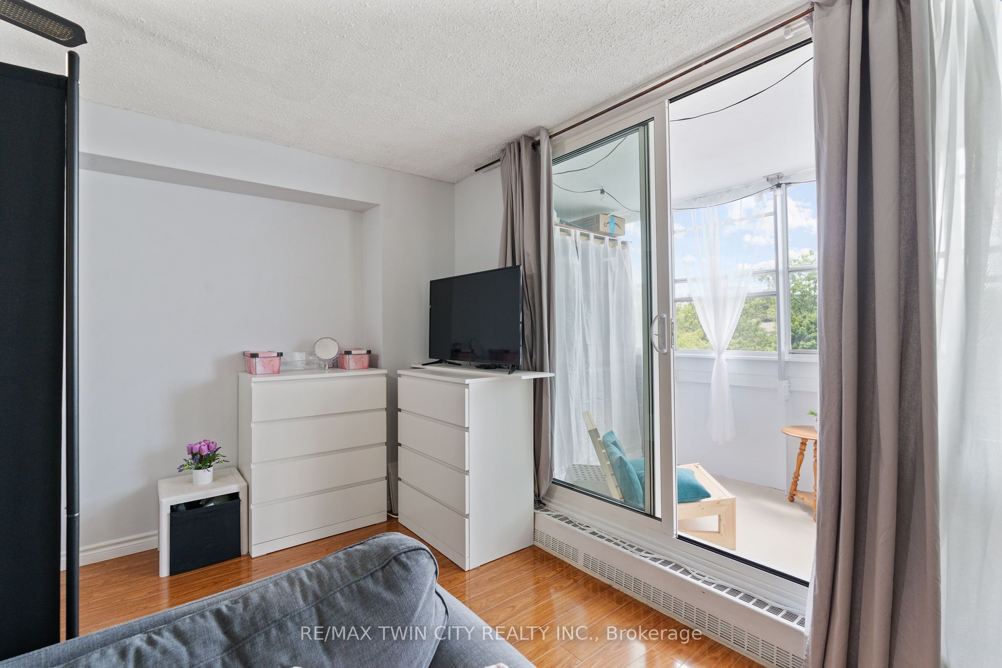 225 Harvard Place Avenue E 611 Property Photo 19