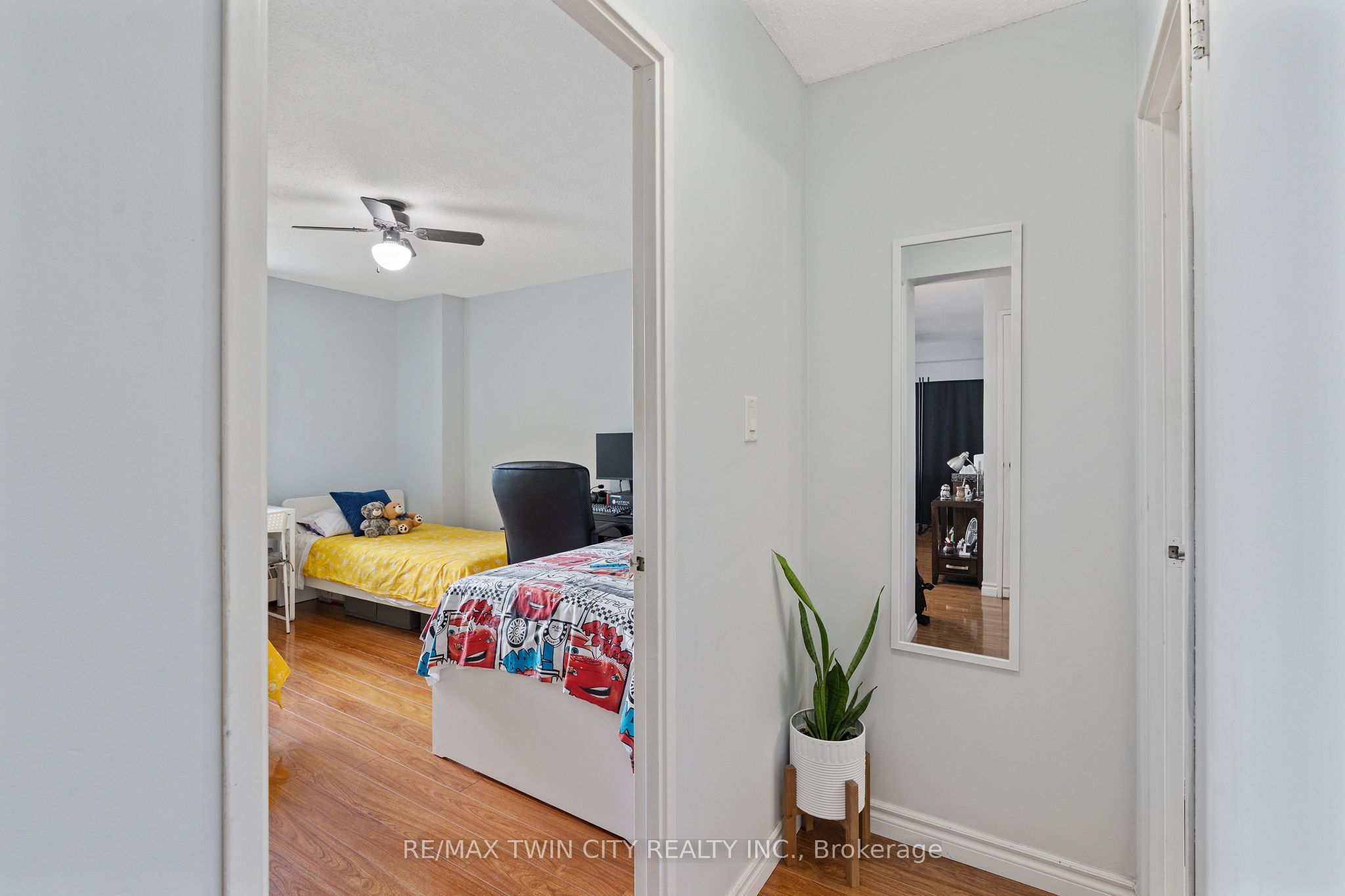 225 Harvard Place Avenue E 611 Property Photo 29