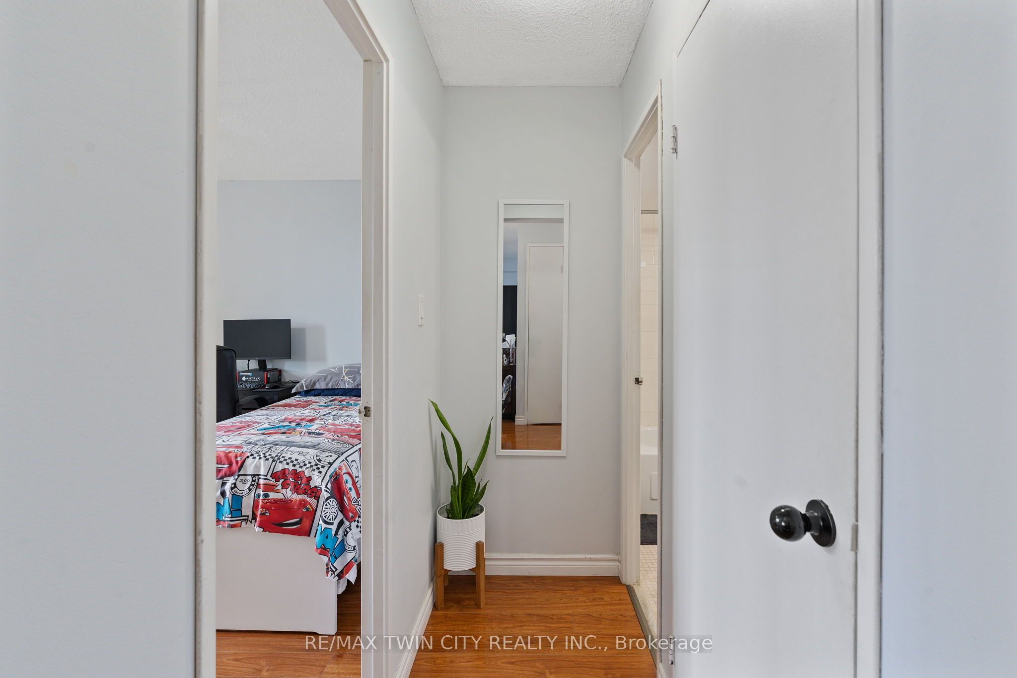 225 Harvard Place Avenue E 611 Property Photo 30