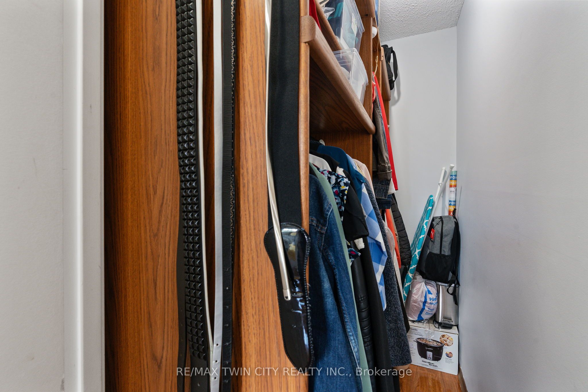 225 Harvard Place Avenue E 611 Property Photo 31