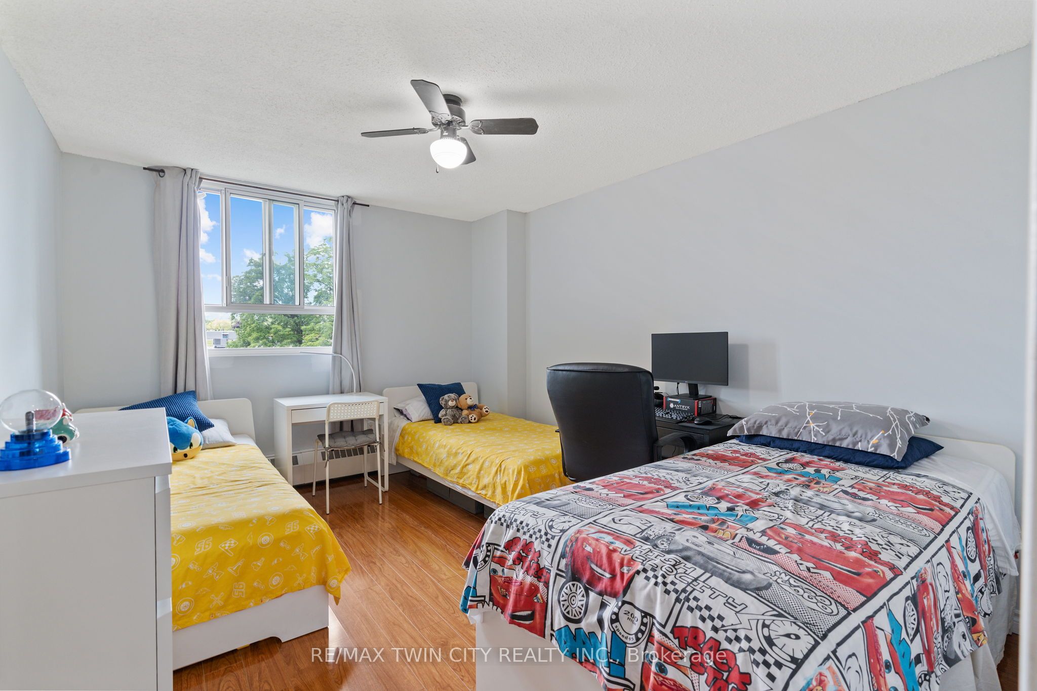 225 Harvard Place Avenue E 611 Property Photo 32