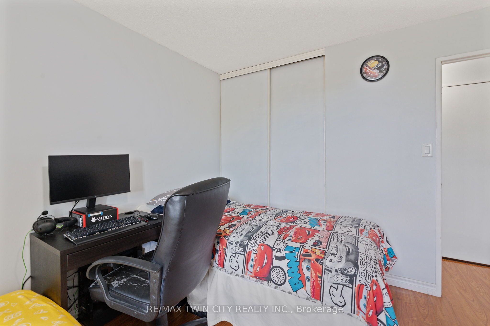 225 Harvard Place Avenue E 611 Property Photo 34