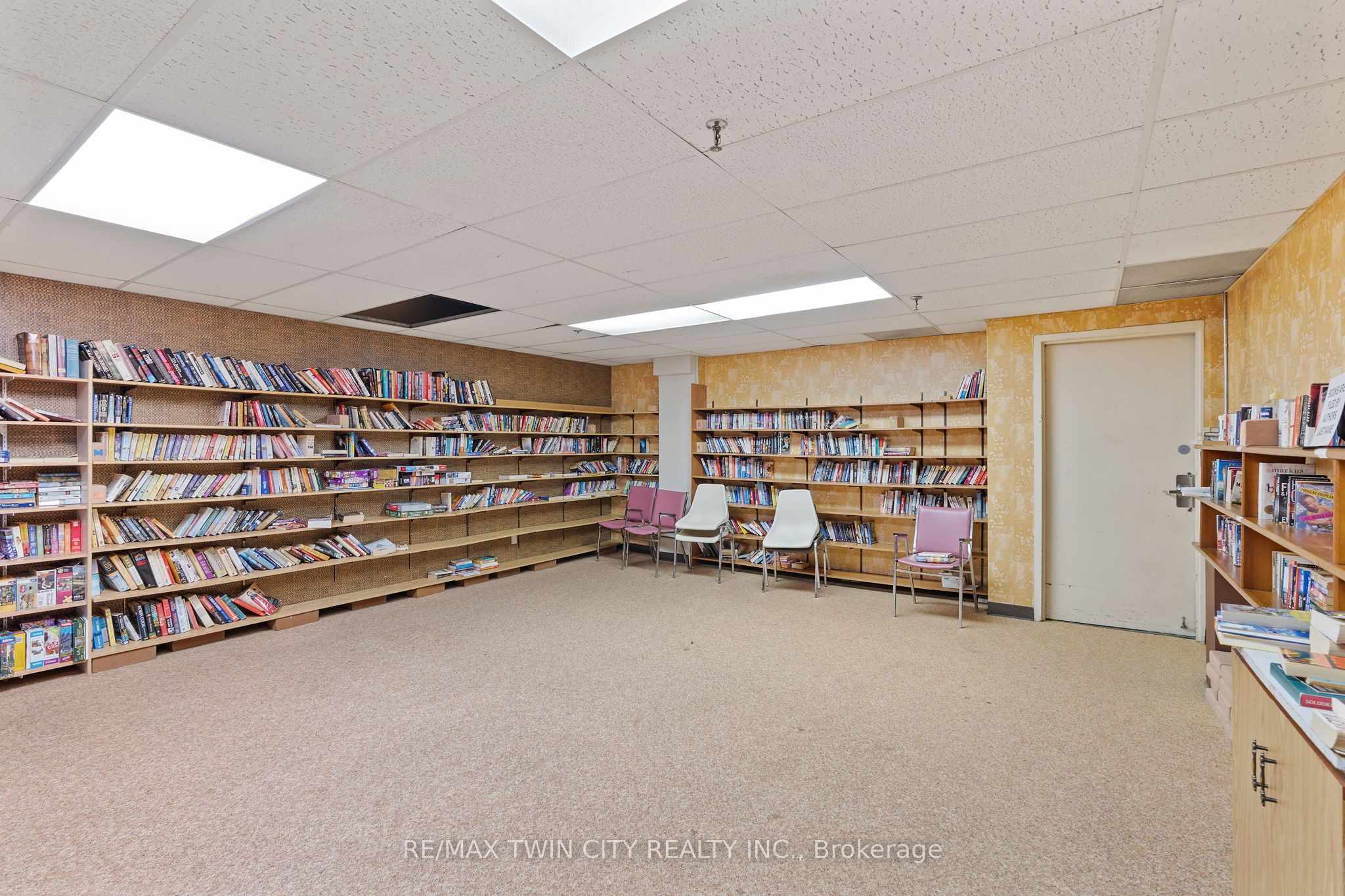 225 Harvard Place Avenue E 611 Property Photo 46