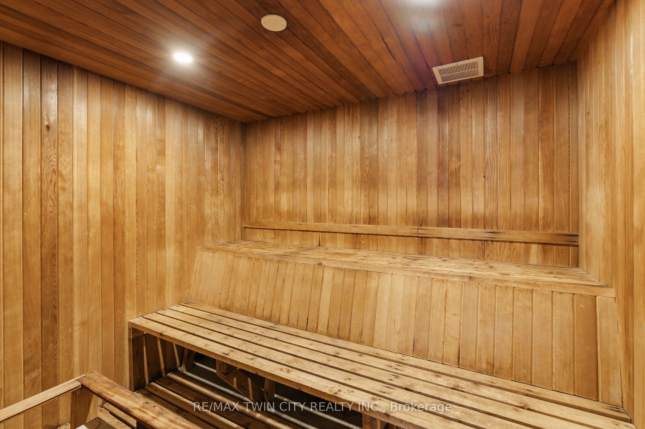 225 Harvard Place Avenue E 611 Property Photo 49