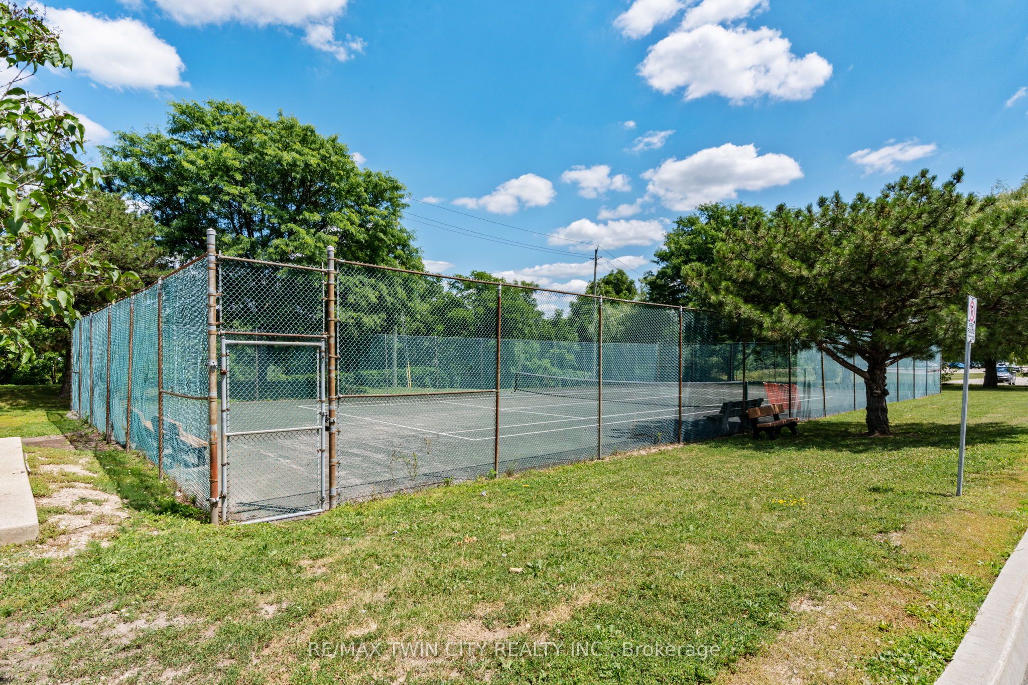 225 Harvard Place Avenue E 611 Property Photo 50