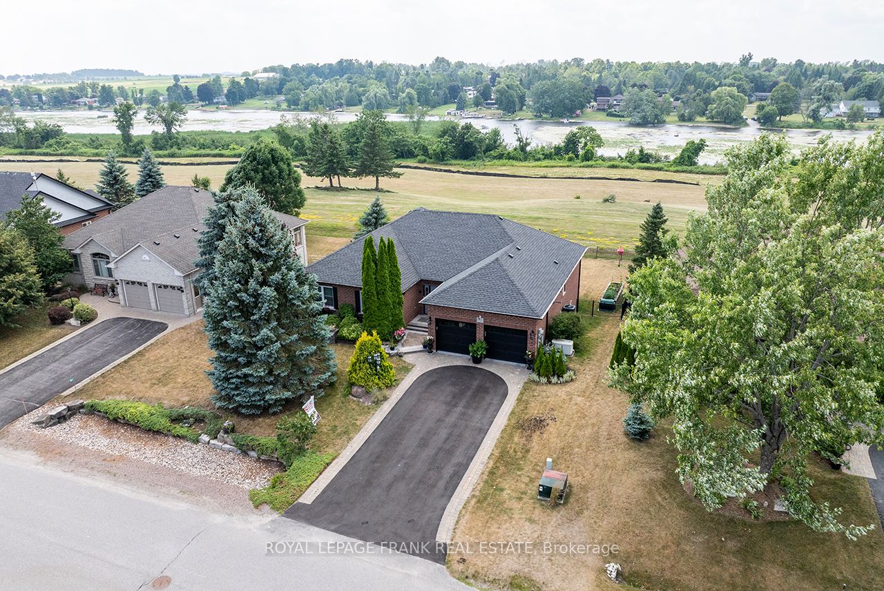 202 Southcrest Drive Property Photo 1