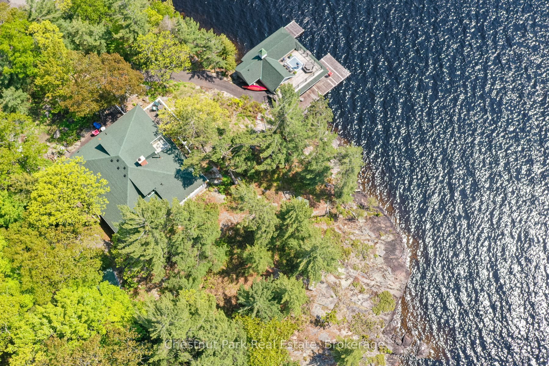 1869 Muskoka 118 Road W 8 Property Photo 1
