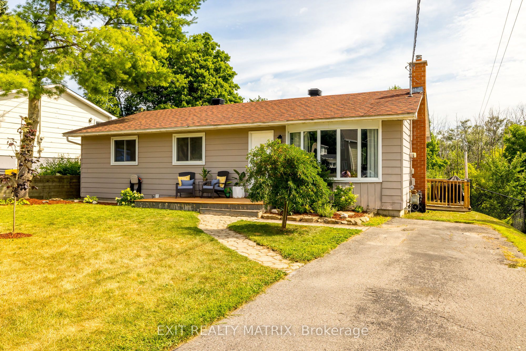 267 Ann Street Property Photo 1